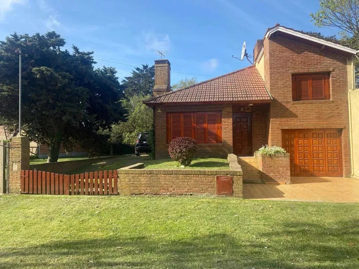 CHALET ALQUILER VERANO ACANTILADOS