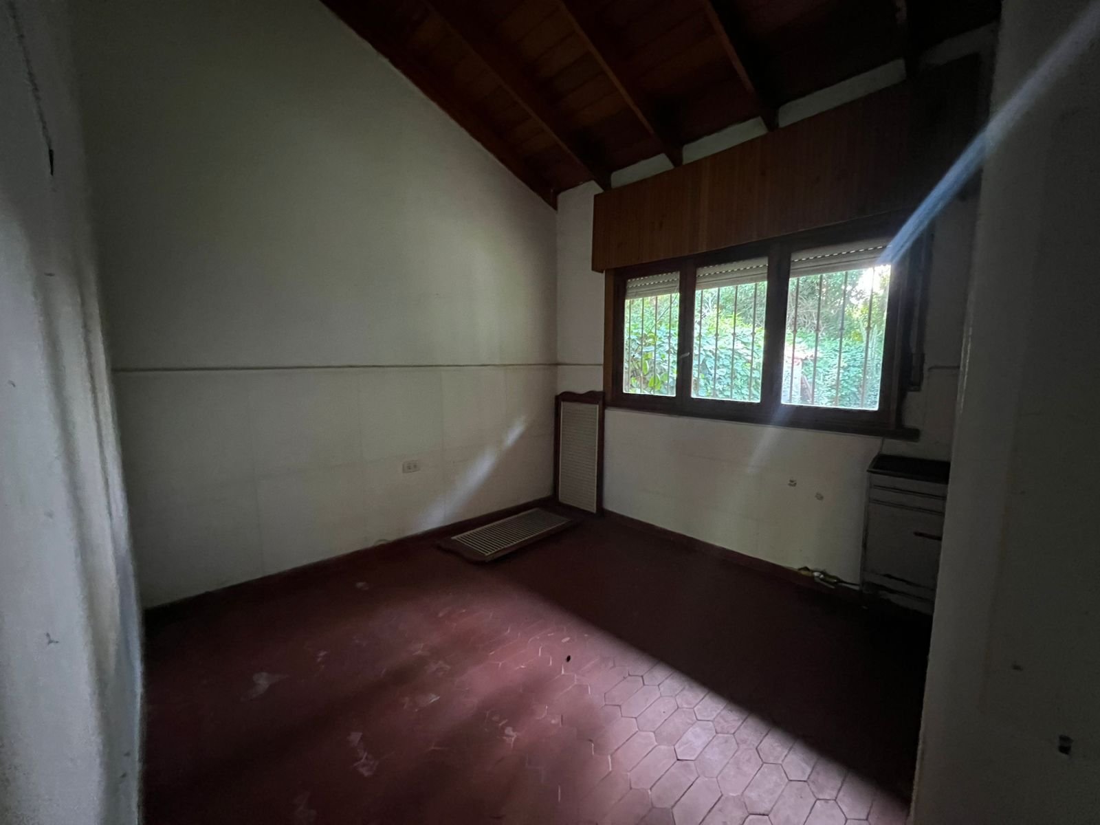 CHALET EN VENTA BARRIO ALFAR - Medio 2