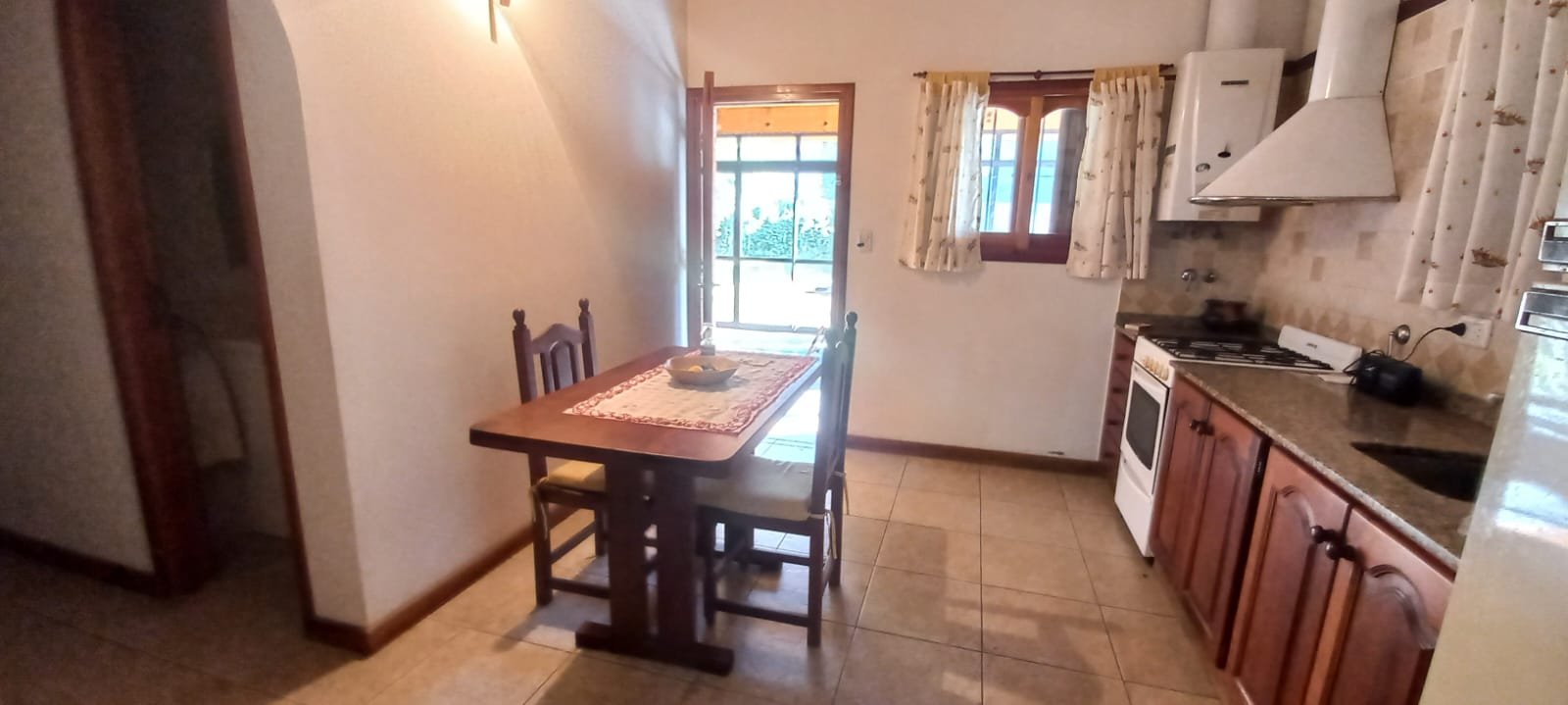 CHALET EN VENTA BARRIO ALFAR - Medio 3