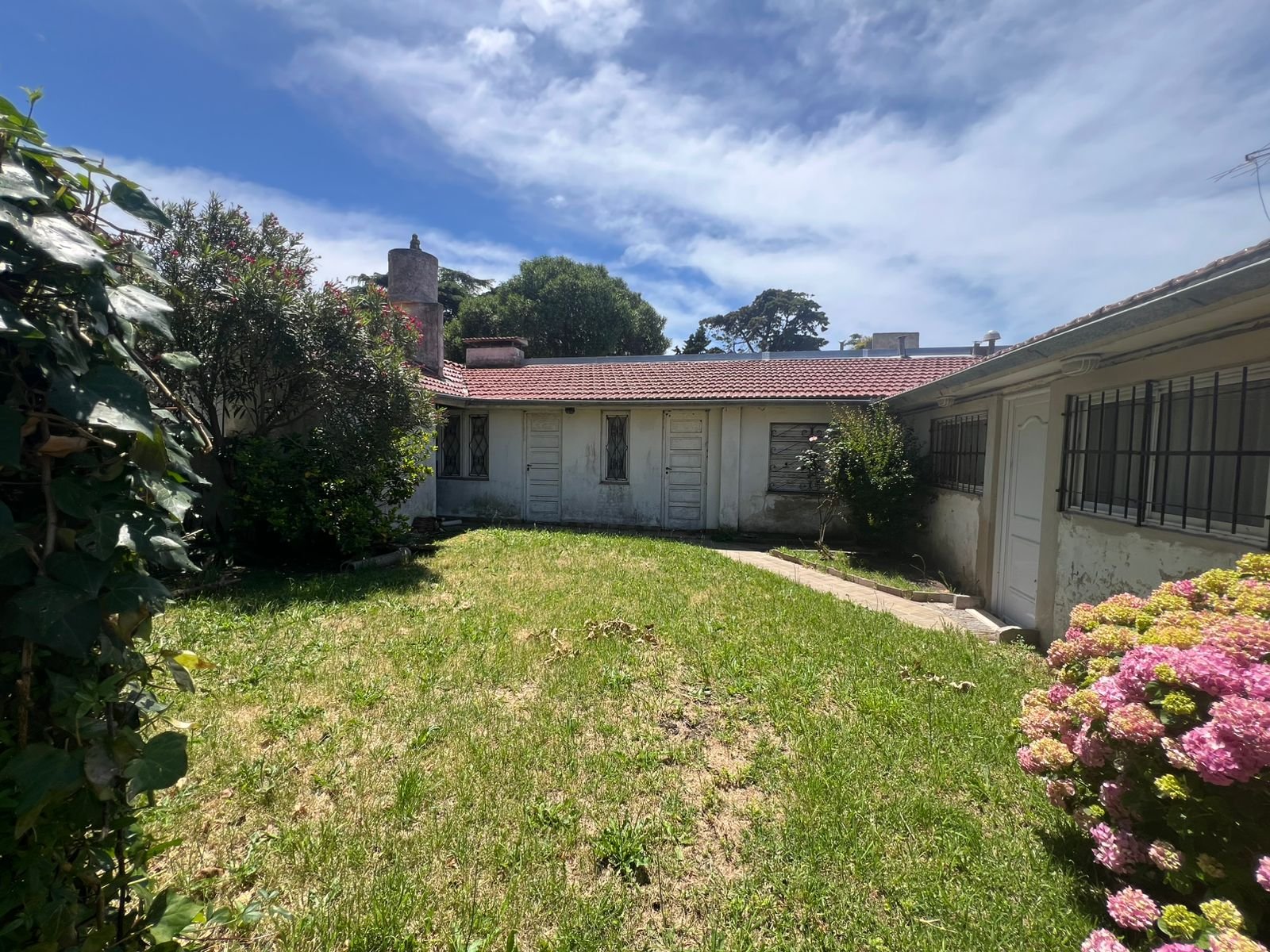 CHALET EN VENTA BARRIO PUNTA MOGOTES - Medio 7