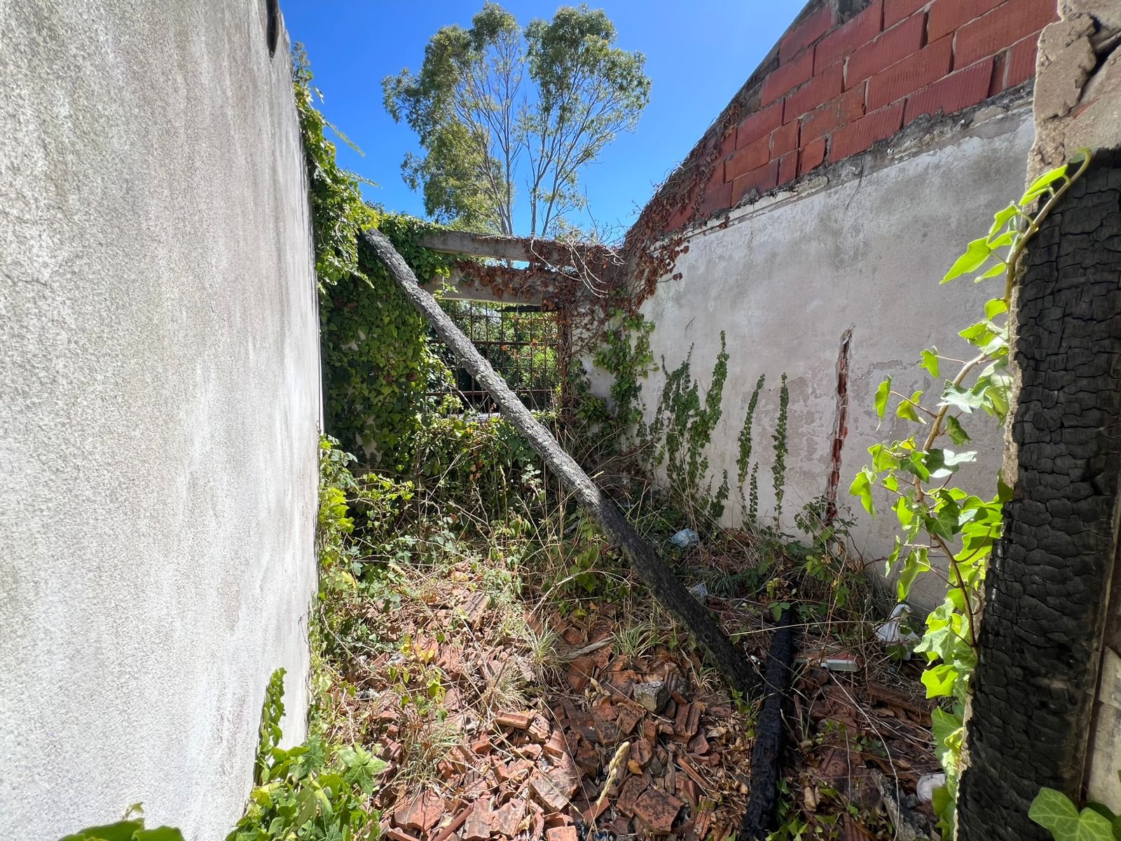 CONSTRUCCION A REFACCIONAR BARRIO ALFAR - Medio 3